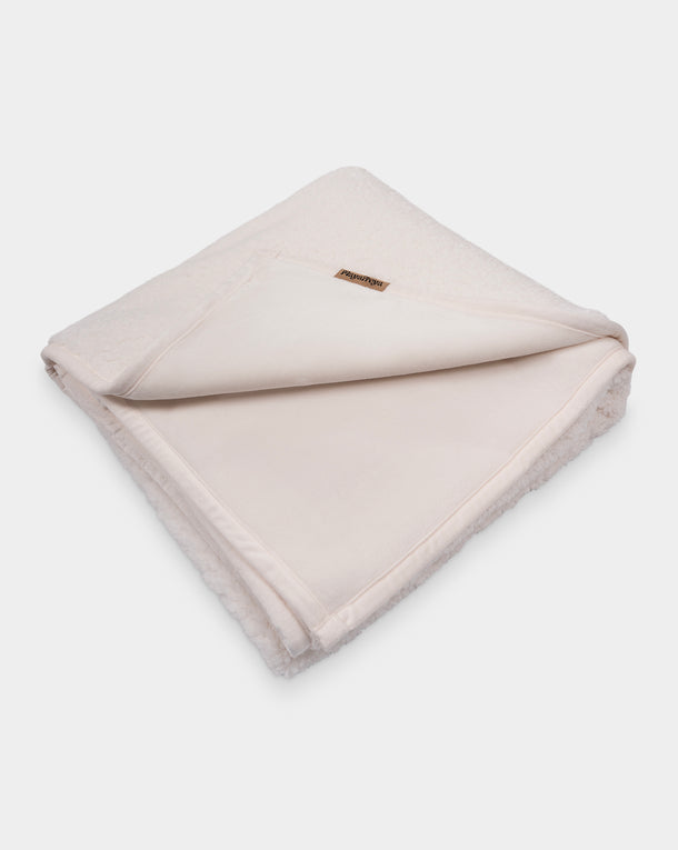 Faye Off-White Blanket