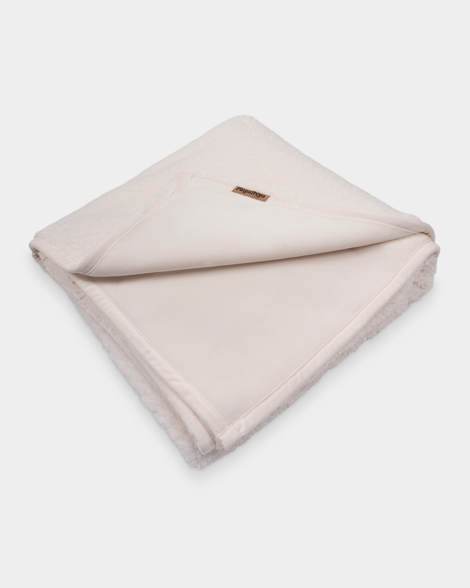 Faye Off-White Blanket