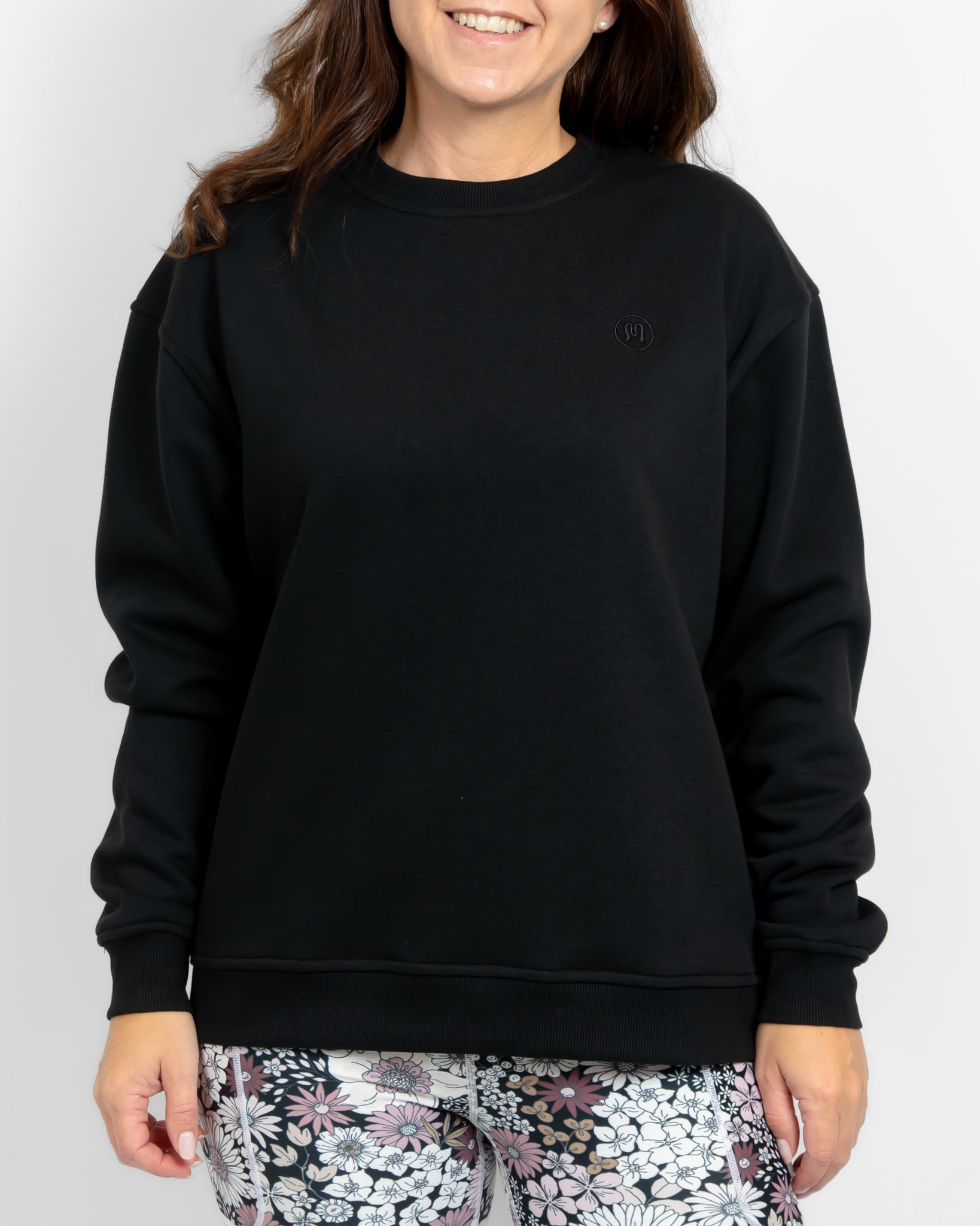 Ida Classic Black Sweatshirt - Huabo
