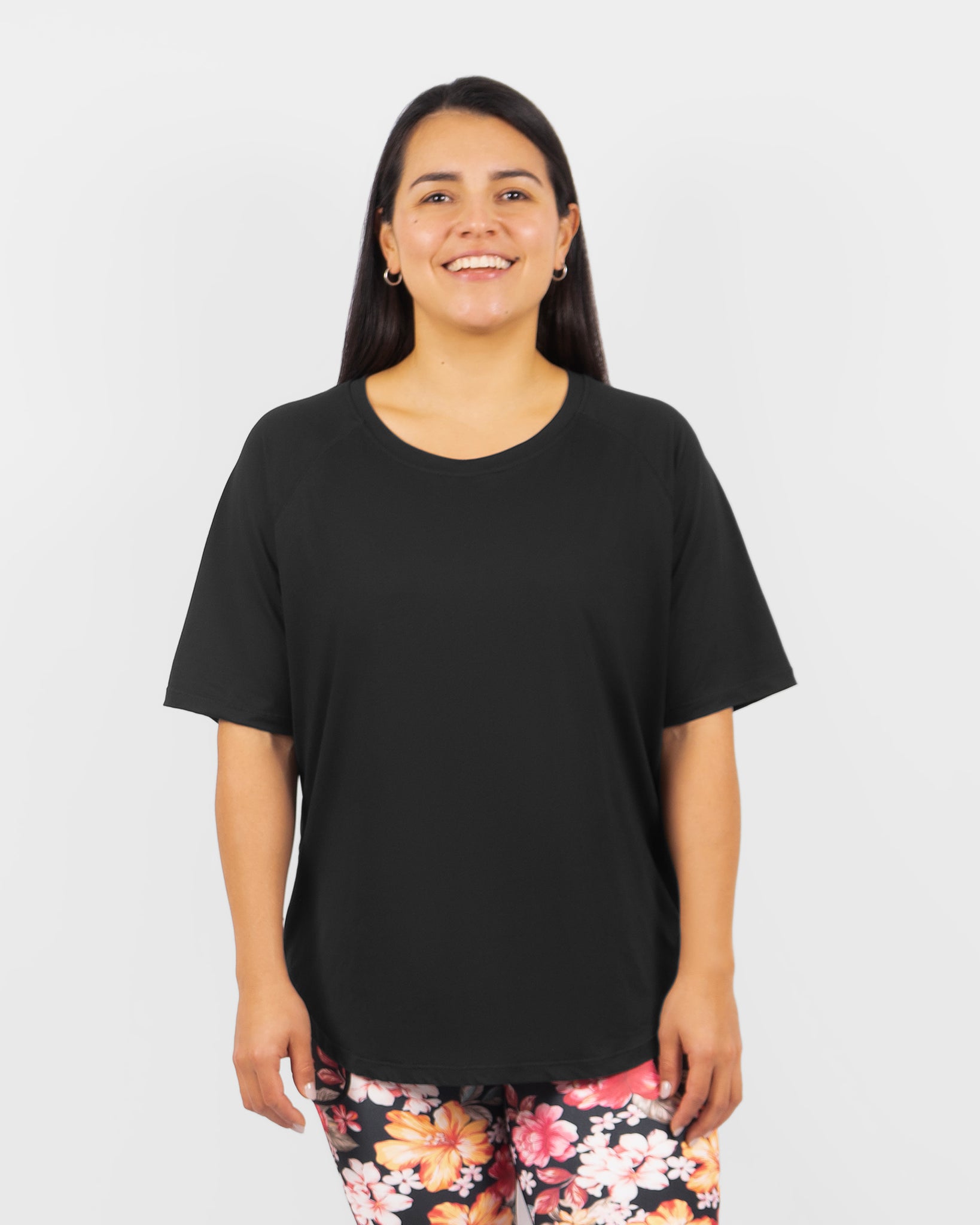 Mira Oversized Black T-Shirt