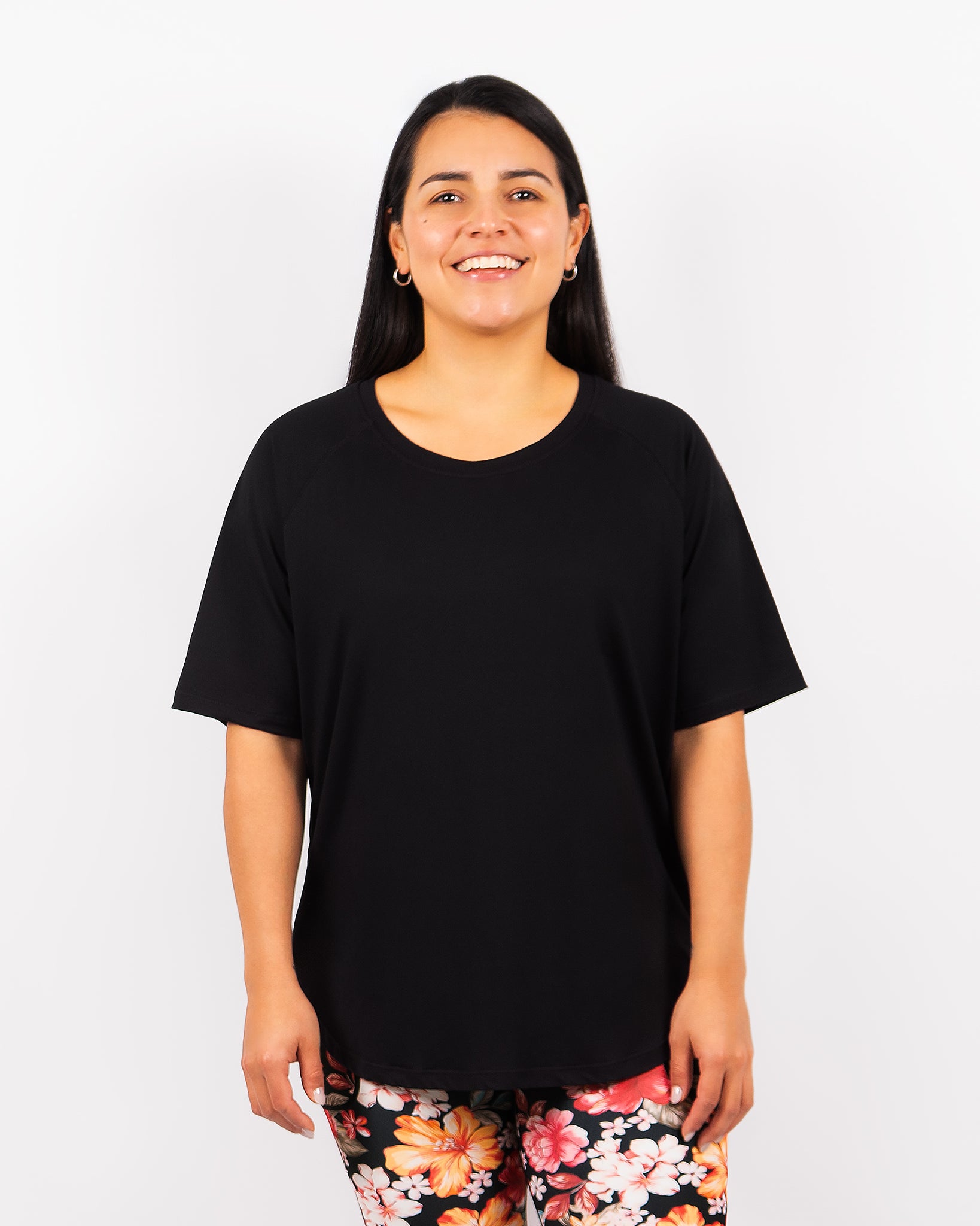 Mira Oversized Black T-Shirt