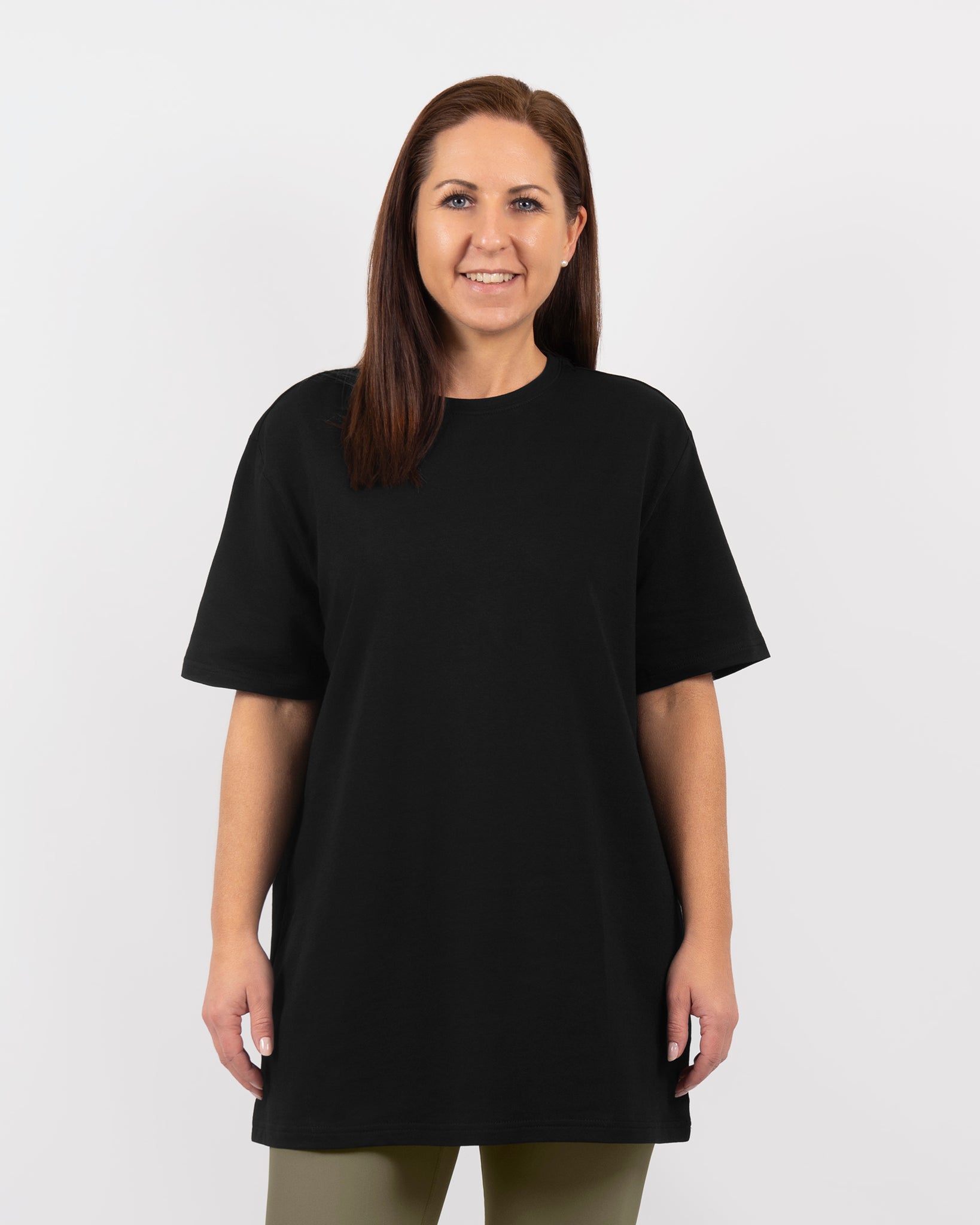 Naomi Everyday Black Long T-Shirt