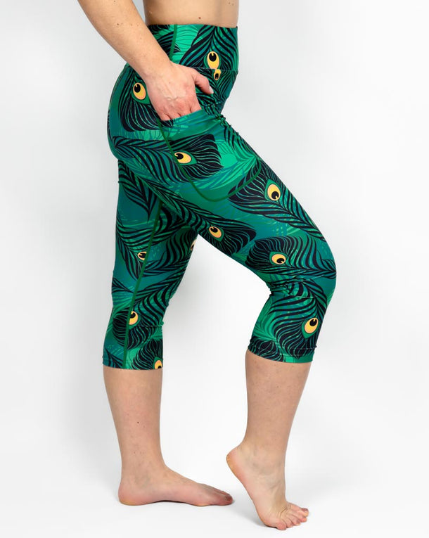 Signature Peafowl Capri