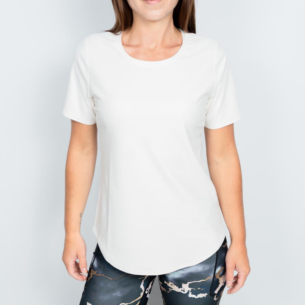 Vigga Fitted Off-white T-shirt - Huabo